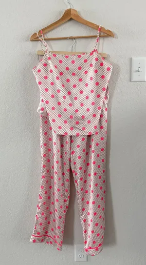 Victoria's Secret Satin Polka Dot Pajama Lounge Set thumbnail 3