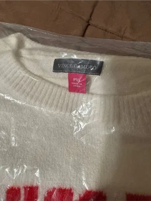 Vince Camuto Cream Crewneck Sweater with Blue & Red Swiss Alps Graphic thumbnail 4