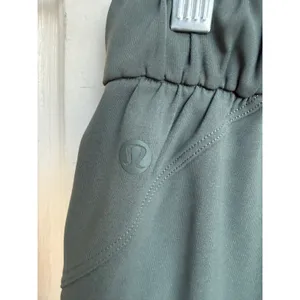 Lululemon Keep‎ Moving Pant High-Rise 7/8 Smoked Spruce Joggers Size 0 thumbnail 4