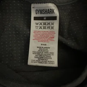 Gymshark vital seamless 2.0 long sleeve crop top gray medium thumbnail 6