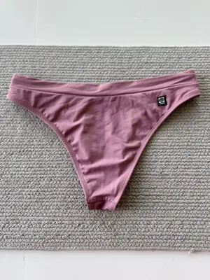 Jolyn Clothing Alanna Bikini Bottom in Dusty Mauve Size Medium thumbnail 3