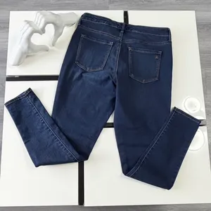 Jessica Simpson "Kiss Me Skinny" Jeans Dark Wash High Rise Denim Size 10/30 thumbnail 2