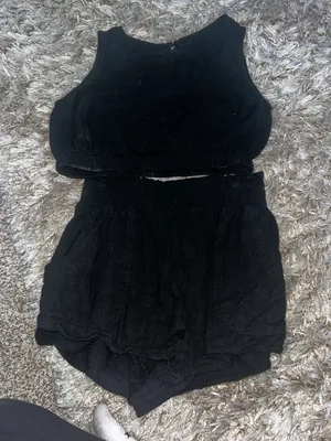 Amazon Two Piece Set thumbnail 1