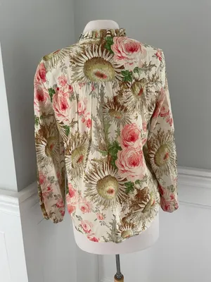 Brand New Tuckernuck Sun Faded Floral Avalon Blouse Size S! thumbnail 5