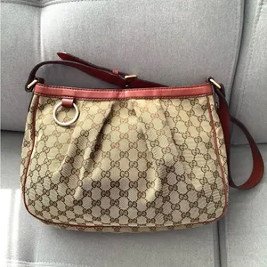 Authentic GUCCI canvas shoulder bag 🔥🔥 thumbnail 9