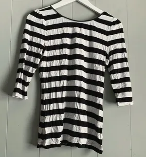 White House | Black Market B&W 3/4 Sleeve Striped Ballet Neck Top M thumbnail 1