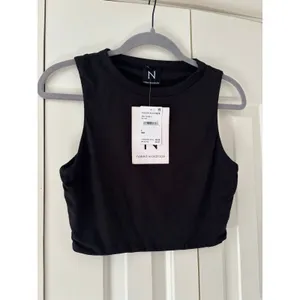 NWT Naked Wardrobe Black Sleeveless Crop Tank Top Women’s Large Stretch thumbnail 3