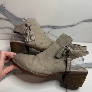 Born Taupe Leather Monikah Boots Sz 9.5 Festival Boho Western Fringe Side Zip thumbnail 6
