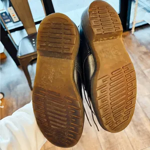 Doc Martens // Black Boots thumbnail 6
