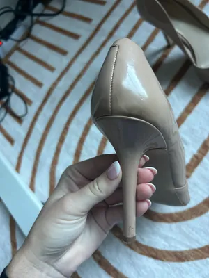 BCBGeneration Nude Heels thumbnail 3
