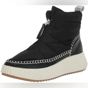 NEW Dolce Vita Devlin Quilted Sneaker Boot in Black Size 8.5 thumbnail 2