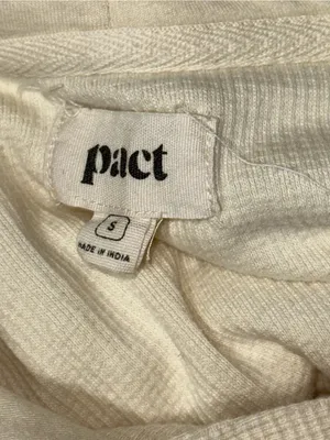 Pact Women’s Size S Cream Ivory Waffle Thermal Knit Hoodie Sweatshirt thumbnail 5