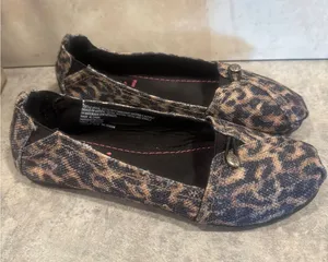 Mad Love Slip-On Brown & Black Leopard Canvas Flats Size 9 thumbnail 1