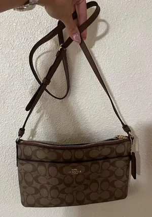 Coach F58316 Signature East/West Crossbody bag 7” x 10.5” thumbnail 1