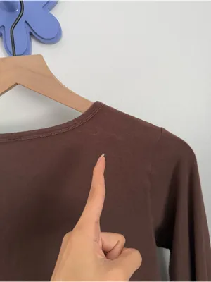 Skims XL Vintage Long Sleeve Henley Coca Brown Crew Minimal Fall Forest thumbnail 2
