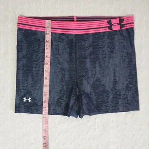 Under‎ Armour 3" Shorts Black with pink band active wear Size L thumbnail 6