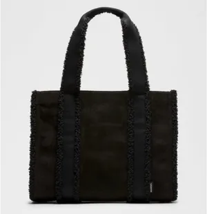Lululemon Boxy Tote Bag 10L Faux Shearling Trims black sold out online NWT thumbnail 3