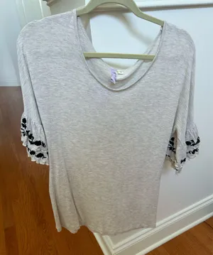 Boutique Top thumbnail 3