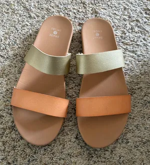 Shade and Shore sandals thumbnail 1