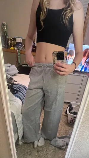 H&M gray wide leg sweatpants thumbnail 1