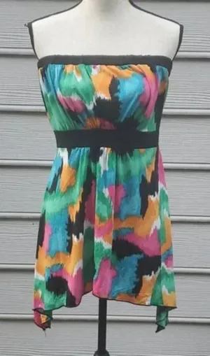 Torrid Strapless Tiered Waist Top | Torrid Tiered Waist Strapless Top thumbnail 1