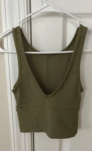 Lululemon Power Pivot Tank thumbnail 1