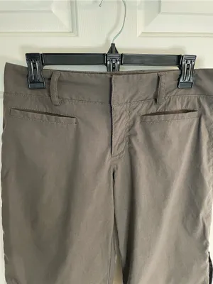 Athleta Olive Taupe Women’s Stretch Bermuda Shorts Size 4 thumbnail 4