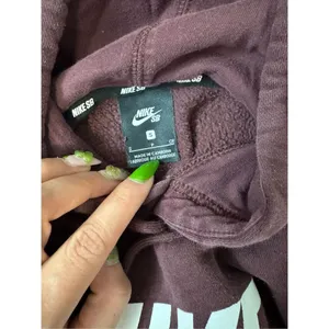 Nike pullover hoodie size small thumbnail 8