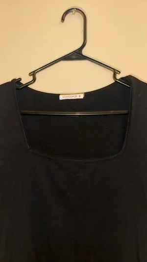Black Square Neck Top Size M thumbnail 2