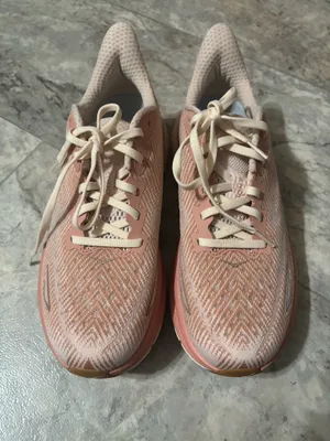 Hoka Clifton thumbnail 2