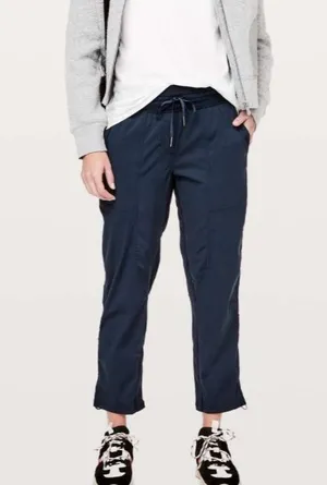 Dance Studio Crop *25” joggers in True Navy thumbnail 1