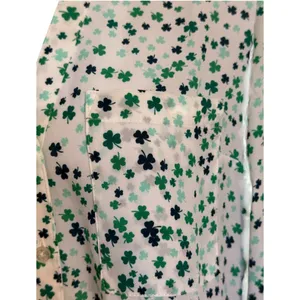 EXPRESS Portofino White Green Shamrock Clover Button Up Roll Tab Blouse NWOT XS thumbnail 4