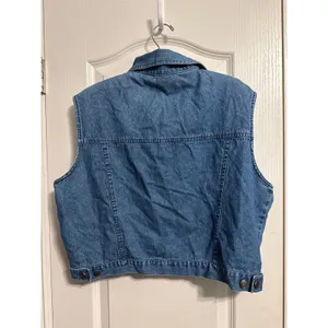 Vintage Ozark Mountain Jean Co. Floral Embroidered Denim Vest Cottage Western thumbnail 3