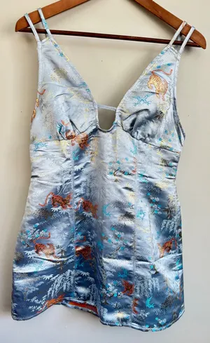Urban Outfitters Womens M Asian‎ Mini Dress Light Blue Satin Tiger thumbnail 1