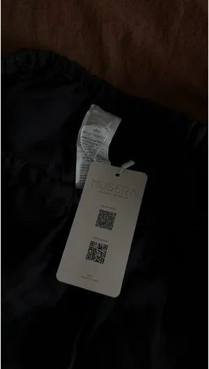 Musera Black Flowy Pants thumbnail 3