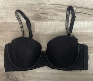 Victoria’s Secret lace very sexy black demi bra thumbnail 1