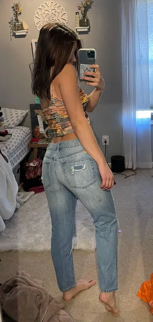 Garage Ripped Girlfriend Jeans thumbnail 1