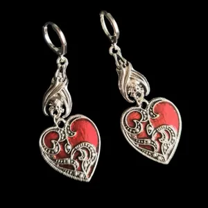 1 Pair Gothic Bat Heart Love Shape Pendant Round Buckle‎ Silver Plated Earrings thumbnail 10
