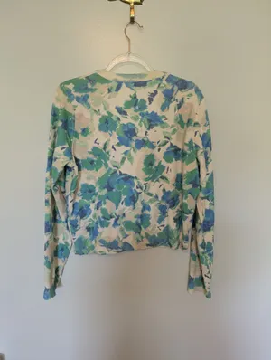 Anthropologie Long-Sleeve Floral Crew Cardigan Sweater Large thumbnail 4