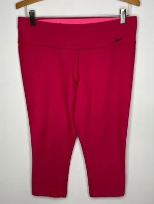 Nike hot Pink dri fit Capri leggings‎ size large thumbnail 1