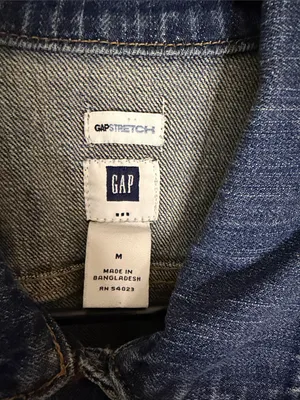 GAP Women's Medium Blue Denim Jean Jacket thumbnail 2