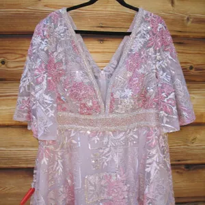 Mac Duggal Size 18 Pink Embroidered Floral V Neck Maxi Dress Gown thumbnail 8