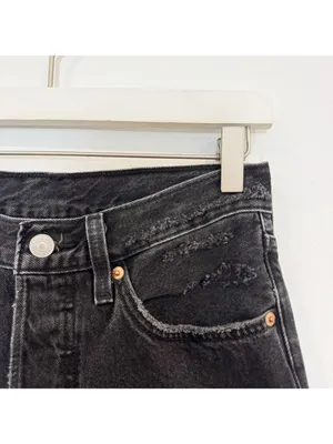 Levis 501‎ Jeans Size 26 Black Denim Button Fly Distressed Straight Pant Grunge thumbnail 6