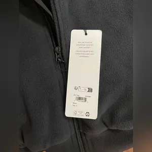 Alo Yoga NWT Polar Fleece Cropped Wintry Mix Full Zip Jacket Black Size S thumbnail 8