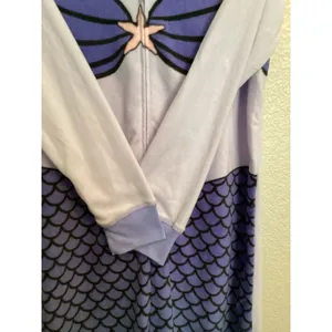 Disney Little Mermaid Ariel one-piece Union Suit Hooded Onesie Pajama Costume S thumbnail 4