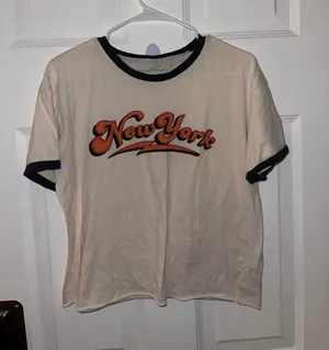 American Eagle Vintage-Style "New York" Ringer Tee Cream w/ Black Trim - Size M thumbnail 1