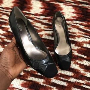 East5th manmade black patent leather pumps kitten heels corporate classy office siren preppy dark academia-6.5M thumbnail 2