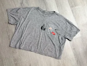 Nike cropped pocket tee thumbnail 1