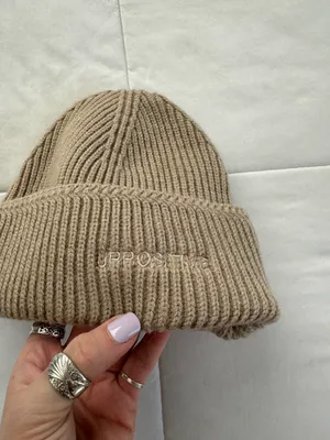 Beanie thumbnail 2