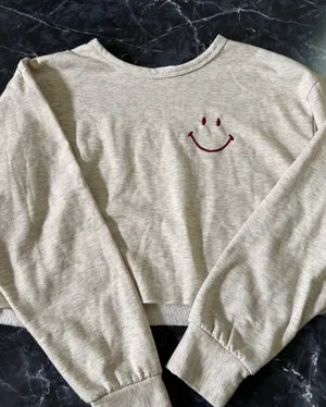 Vestique Cropped Crewneck  thumbnail 1